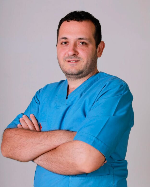 doktor Dermatolog Ιωάννης Kourouzides